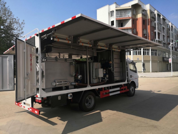 大多利卡吸污凈化車(chē)（雙疊螺機(jī))